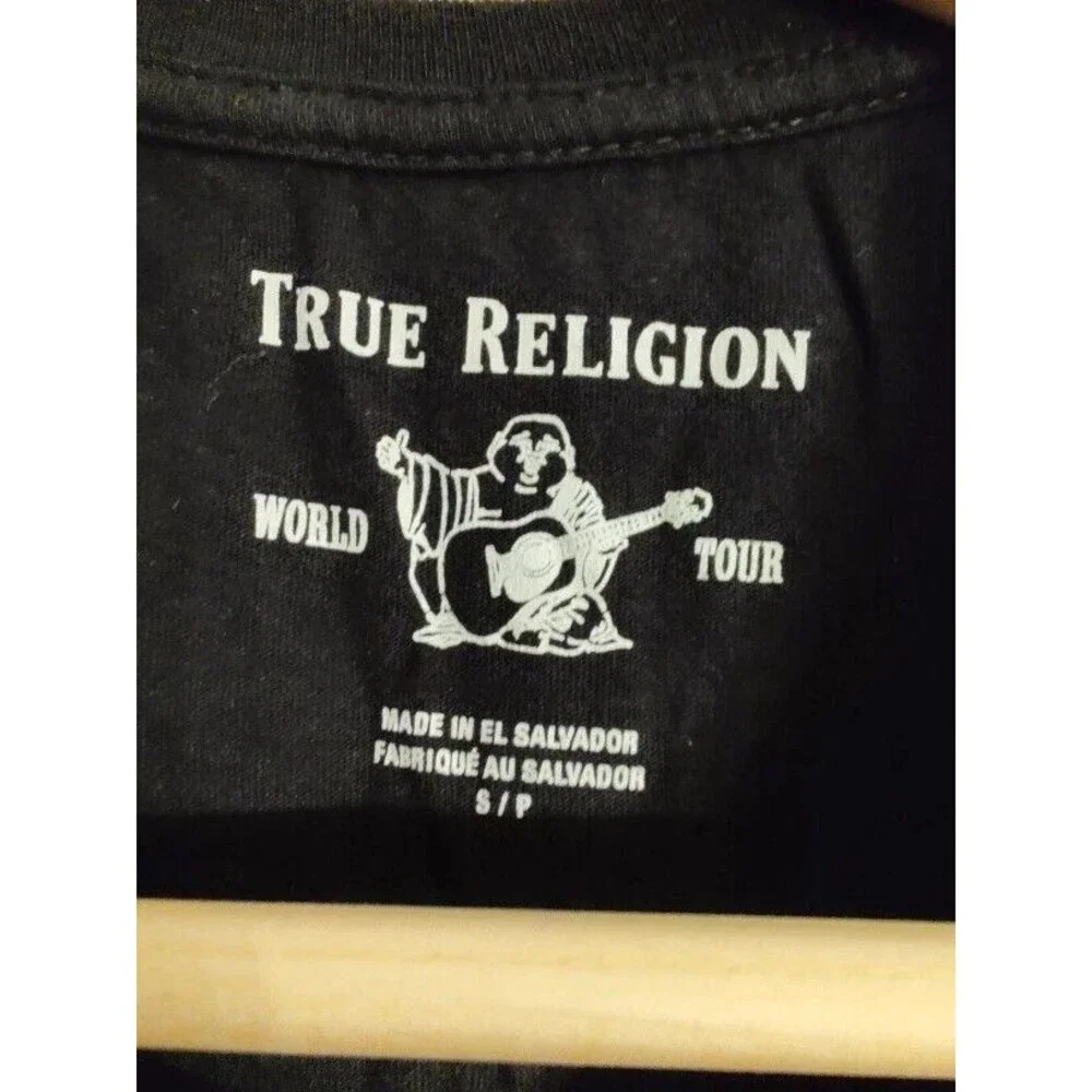 Men's True Religion BACK Red Metallic Logo Print Black T-Shirt Size S
